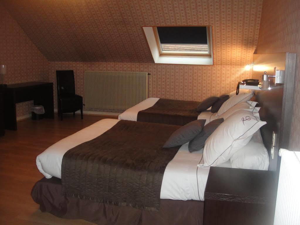 Hotel L' Ecu Montbard Eksteriør billede