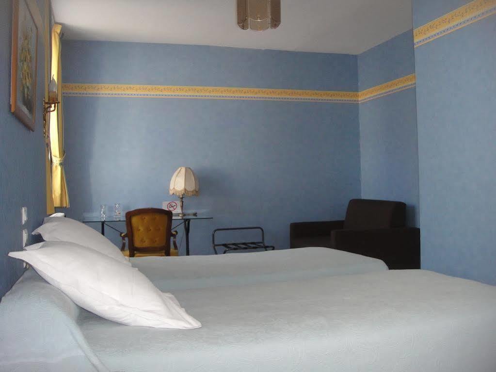 Hotel L' Ecu Montbard Eksteriør billede